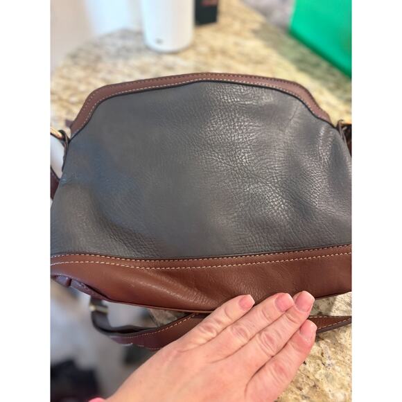 Born Concept Organizer Purse B.O.C Crossbody Handbag Grey & Brown Trim 7"h X 9"w - Picture 7 of 7